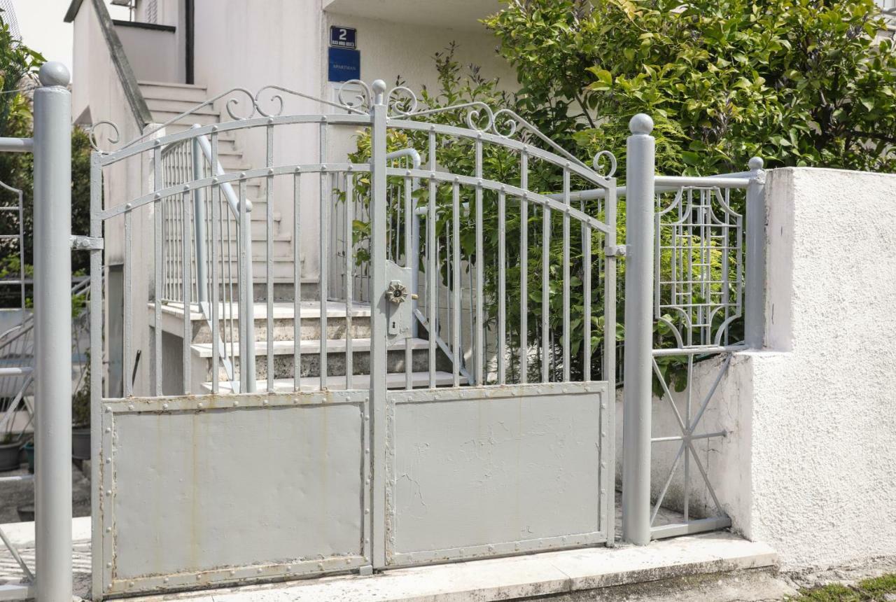 סופטאר Studio Apartment Ana מראה חיצוני תמונה